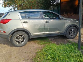 2015 Kia Sportage III Рестайлинг, серебристый, 1350000 рублей, вид 2