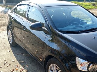 2014 Chevrolet Aveo II, чёрный, 885000 рублей, вид 4