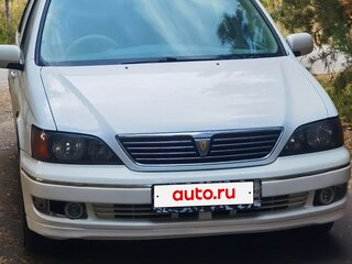 1999 Toyota Vista V (V50), белый, 300000 рублей, вид 5