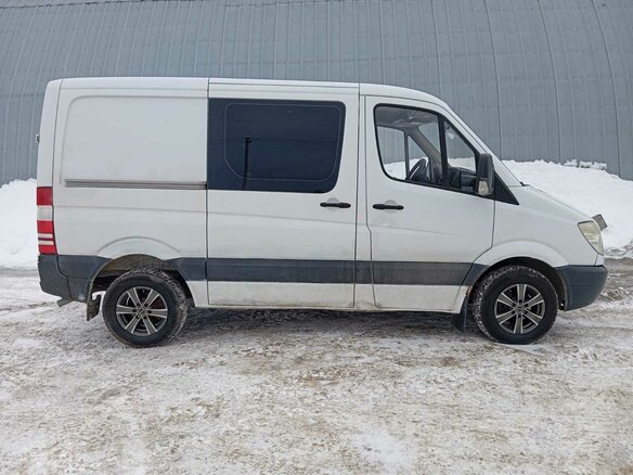 2009 Mercedes-Benz Sprinter, белый, 1499000 рублей - вид 6
