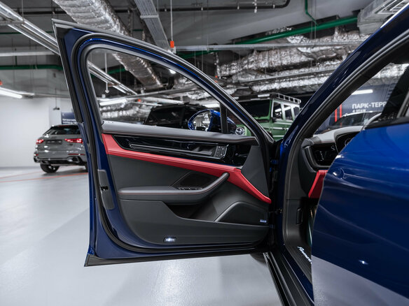 2025 Porsche Panamera GTS III, синий - вид 21