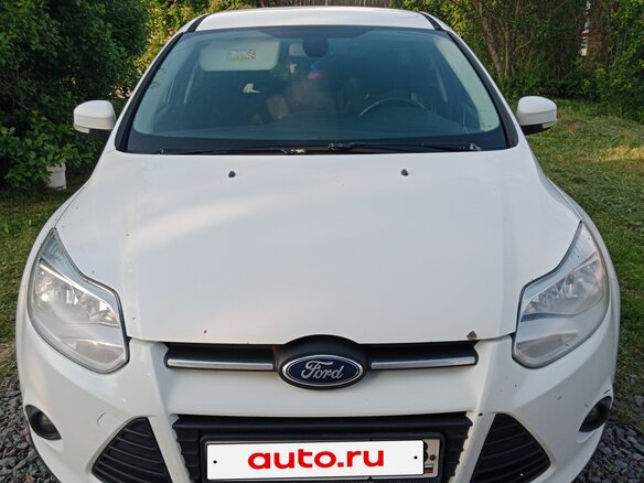 2013 Ford Focus III, белый, 550000 рублей - вид 2