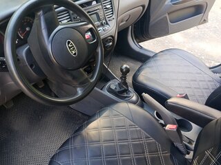 2009 Kia Rio II, чёрный, 350000 рублей, вид 2