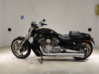 2010 Harley-Davidson V-Rod Muscle, чёрный, 1350000 рублей, вид 2