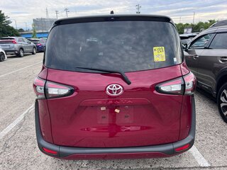 2022 Toyota Sienta II Рестайлинг, пурпурный, 967010 рублей, вид 4