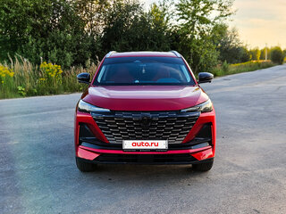 2024 Changan UNI-S I, красный, 2250000 рублей, вид 2