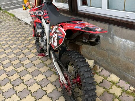 2006 Honda CRF 450R, красный, 330000 рублей, вид 2