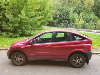 2007 SsangYong Actyon 4-speed I, красный, 600000 рублей, вид 3