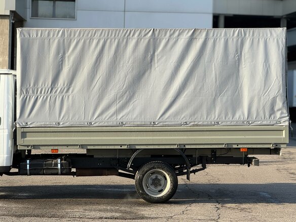 2006 ГАЗ ГАЗель (3302), белый - вид 12