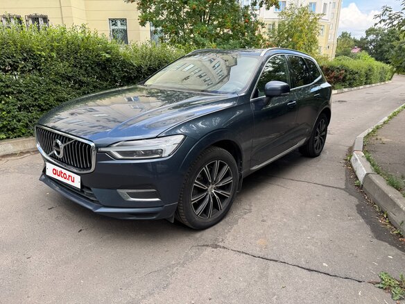 2019 Volvo XC60 II, синий, 3160000 рублей
