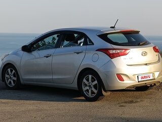 2015 Hyundai Elantra V (MD) Рестайлинг, серебристый, 1400000 рублей, вид 1