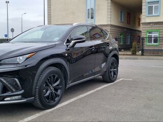 2020 Lexus NX 300 I Рестайлинг, чёрный, 4500000 рублей, вид 1