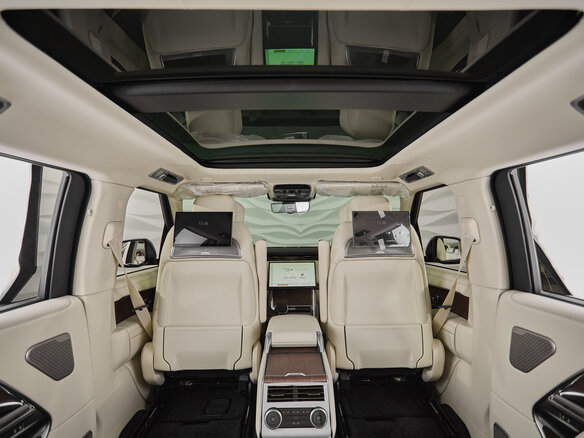 2025 Land Rover Range Rover P530 MHEV V, чёрный, 31800000 рублей - вид 31