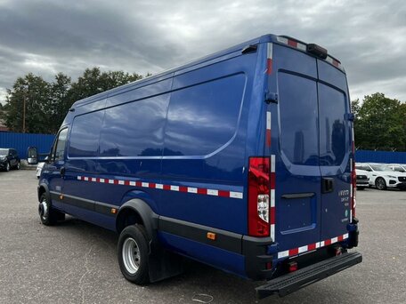 2024 Iveco Daily, синий, 4590000 рублей, вид 3