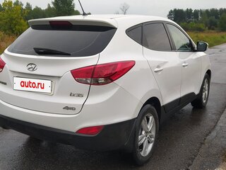 2013 Hyundai ix35 I Рестайлинг, белый, 1400000 рублей, вид 4