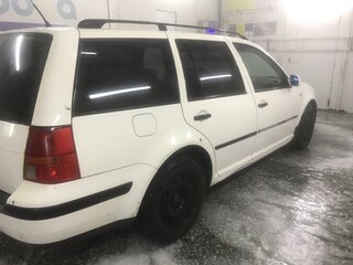 2000 Volkswagen Golf IV, белый, 380000 рублей, вид 4