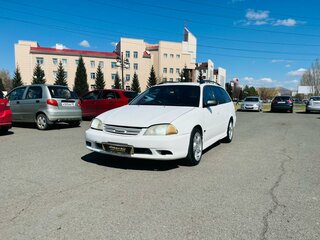 2001 Toyota Caldina II Рестайлинг, белый, 379999 рублей, вид 2