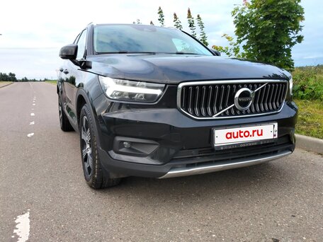 2021 Volvo XC40 I, чёрный, 2790000 рублей, вид 2