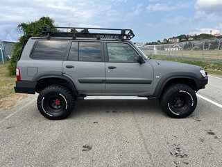 2004 Nissan Patrol V (Y61) Рестайлинг, серый, 1650000 рублей, вид 2