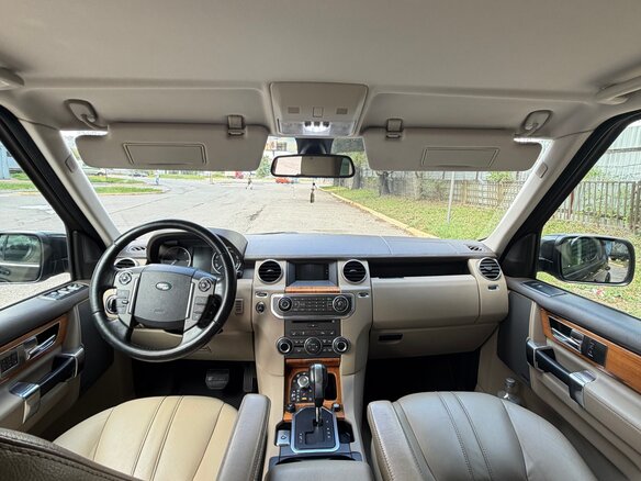 2010 Land Rover Discovery IV, чёрный - вид 17
