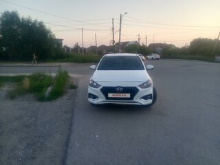 2019 Hyundai Solaris II, белый, 1420000 рублей, вид 1