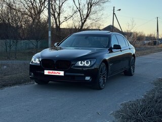2010 BMW 7 серии Long 750Li xDrive V (F01/F02/F04), чёрный, 1690000 рублей, вид 4