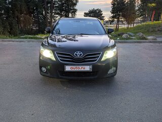 2011 Toyota Camry VI (XV40) Рестайлинг, чёрный, 1210000 рублей, вид 1