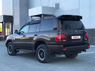2006 Toyota Land Cruiser 100 Series Рестайлинг 2, коричневый, 4000000 рублей, вид 4
