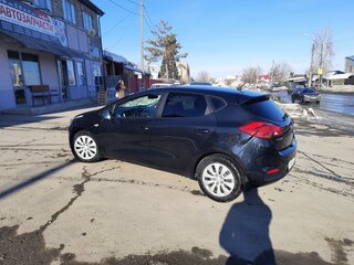 2013 Kia Ceed II, чёрный, 1050000 рублей, вид 3
