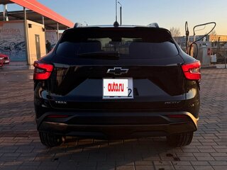 2024 Chevrolet Trax II, чёрный, 2100000 рублей, вид 2
