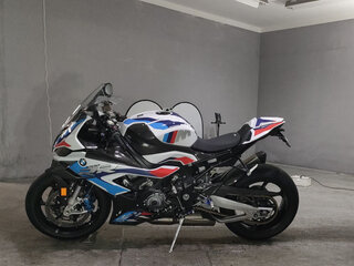 2021 BMW M 1000 RR, белый, 2100000 рублей, вид 2