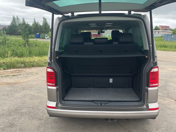 2018 Volkswagen Multivan T6, бежевый, 3850000 рублей - вид 15