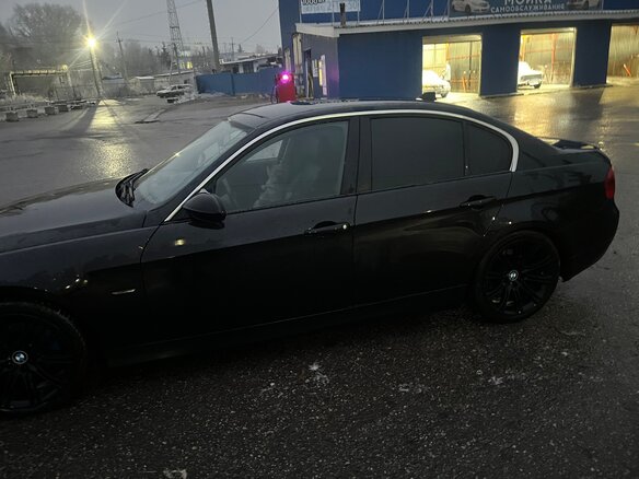 2006 BMW 3 серии 325xi V (E90/E91/E92/E93), чёрный, 880000 рублей - вид 1