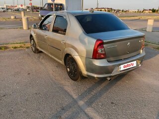 2010 Renault Logan I Рестайлинг, бежевый, 170000 рублей, вид 3