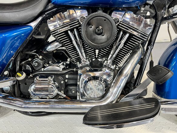 2006 Harley-Davidson Road King, синий, 510000 рублей - вид 19