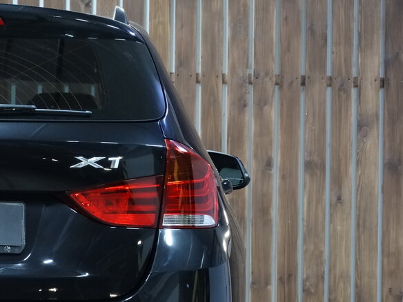 2014 BMW X1 20i I (E84) Рестайлинг, чёрный - вид 9