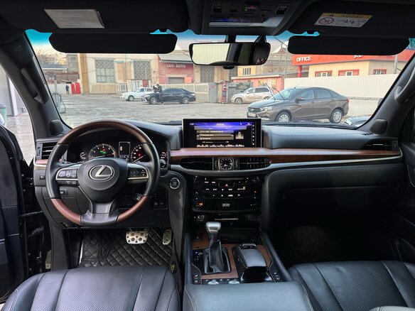 2018 Lexus LX 570 III Рестайлинг 2, чёрный, 11000000 рублей - вид 13