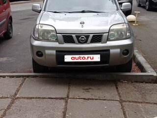 2004 Nissan X-Trail I Рестайлинг, серебристый, 600000 рублей, вид 1