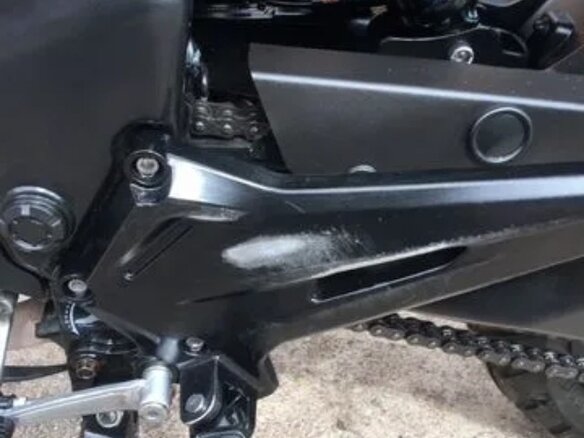 2022 Bajaj Dominar 400, чёрный, 400000 рублей - вид 4