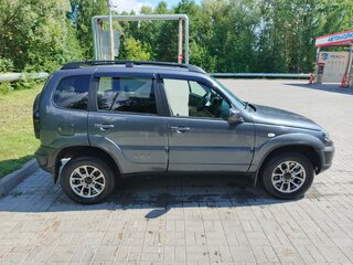 2020 Lada (ВАЗ) Niva, серый, 1000000 рублей, вид 2