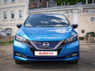 2020 Nissan Leaf II (ZE1), синий, 2800000 рублей, вид 4