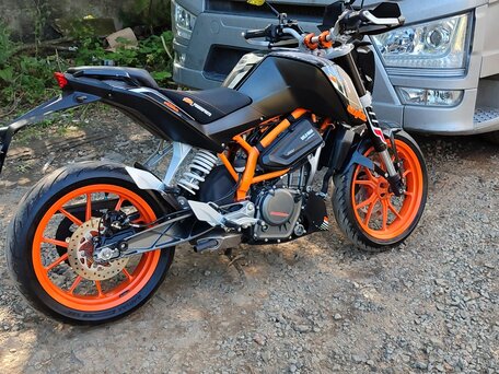 2014 KTM 390 Duke, оранжевый, 400000 рублей, вид 5