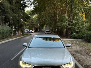 2011 Audi A6 IV (C7), белый, 1700000 рублей, вид 3