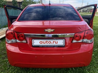 2011 Chevrolet Cruze I, красный, 850000 рублей, вид 3