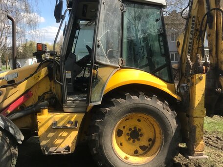 2008 New Holland B110B, 3150000 рублей, вид 4