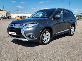 2018 Mitsubishi Outlander III Рестайлинг 2, серый, 1850000 рублей, вид 1