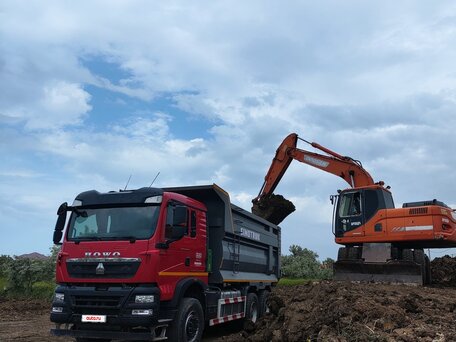 2022 Sinotruk Howo T5G, красный, 6000000 рублей, вид 3