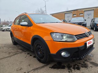 2012 Volkswagen Polo Cross V, оранжевый, 960000 рублей, вид 4