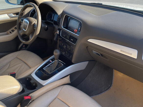 2010 Audi Q5 I (8R), белый, 1390000 рублей - вид 9