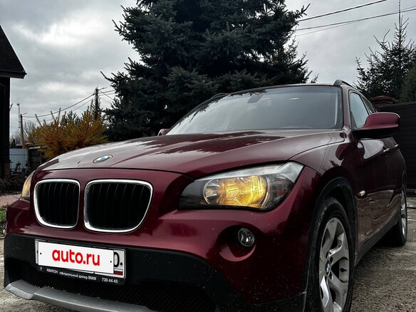 2012 BMW X1 20i I (E84) Рестайлинг, красный, 1550000 рублей - вид 2